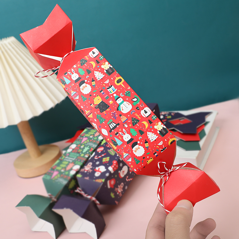 Papercraft Supply Ribbon - 12 buah kotak permen Natal dari